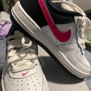 Nike White and Pink Sneakers